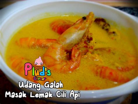 Udang Galah Masak Lemak Cili Api ~ ♥ Plud's Corner ♥