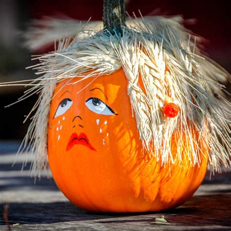 16 Crazy Painted Pumpkins You Need to See | Family Handyman Black Pumpkin, Spooky Pumpkin ...