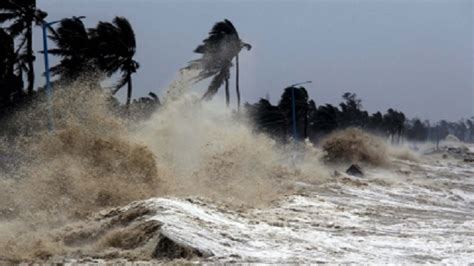 Cyclone Sitrang slammed Bangladesh,15 people were killed