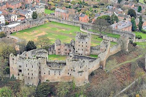 Hopes of war memorial tree in Ludlow Castle grounds | Shropshire Star