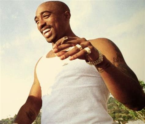 Tupac Amaru Shakur smile – Married Biography