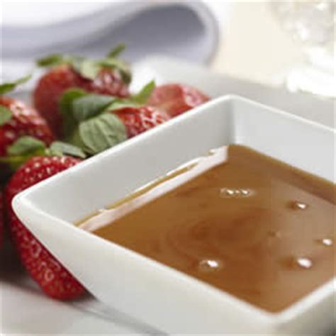 Carnation® Caramel Sauce Recipe | Desserts - Carnation Milk