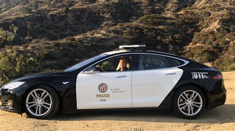 LAPD Hollywood Division Tests Out Tesla Patrol Car | KTLA