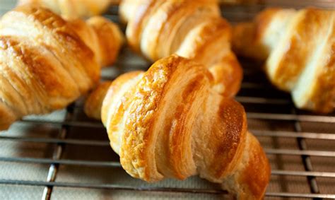 Receta de croissant francés elaborado en tu propia cocina