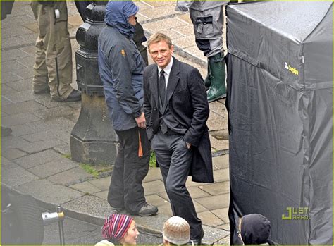 Daniel Craig: 'The Girl with the Dragon Tattoo' Stockholm Shoot!: Photo ...