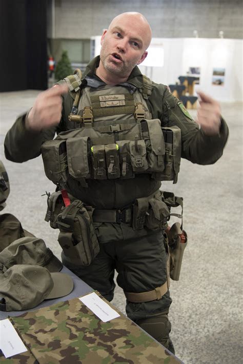 New (possible) uniform of the Swiss Armed Forces?