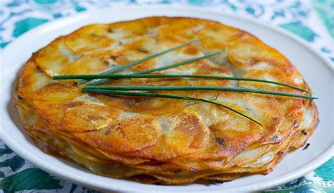 Pommes Anna with Chives (GF) – Kevin Lee Jacobs | Recipe | Pommes anna, Pommes anna recipe ...