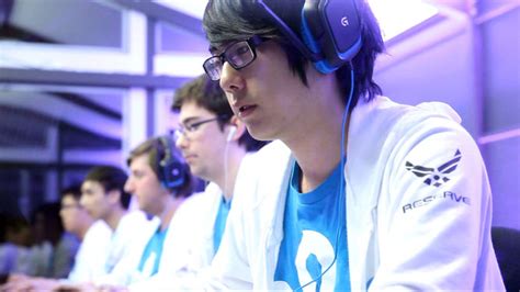 Aui_2000 - Liquipedia Dota 2 Wiki