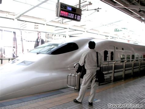 Japan Bullet Train \"Shinkansen\" @ Singapore Travel & Lifestyle Blog