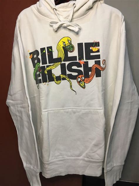 Billie Eilish Official Merchandise, Fesyen Pria, Pakaian , Baju Luaran di Carousell