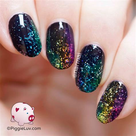 PiggieLuv: Scattered rainbow glitter nail art