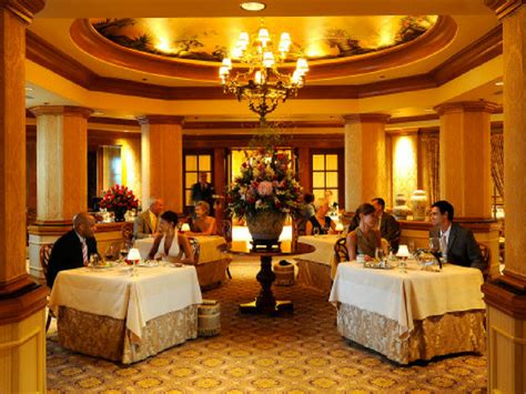 Why Victoria and Albert's is Disney's Best Restaurant (Review ...