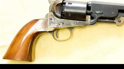 Pistola Revolver ad Avancarica "Navy Model" Calibro 44 (secondo pezzo ...