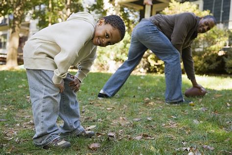 10 Outdoor Family Activities for Fall | Fun Activities for Families