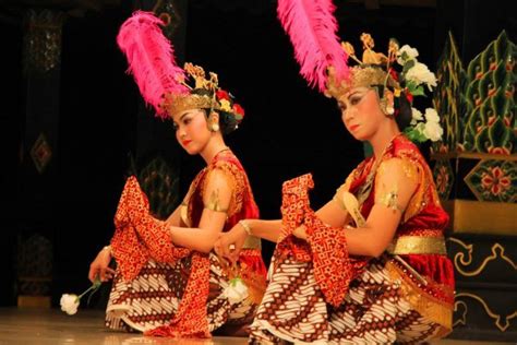 Tari Serimpi, Tarian Indah khas Solo dan Yogyakarta - Sering Jalan