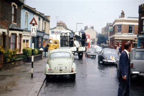 Accident Plumstead High Street | London history, London view, Street