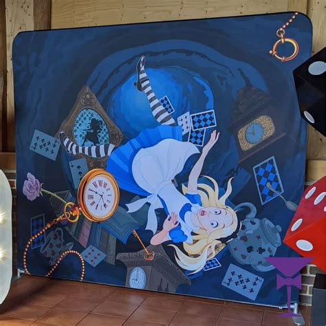 Alice In Wonderland Theme