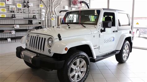 2018 Jeep Wrangler Unlimited Sahara 2 Door | Bright White Sahara ...