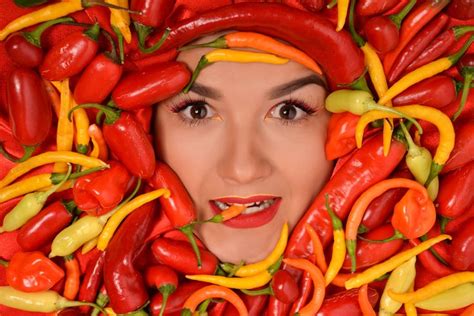 7 Surprising Health Benefits of Jalapeños | Stuffed peppers, Stuffed jalapeno peppers, Health