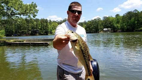 15 Popular Fishing Spots in Georgia [Update 2024]