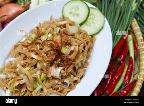 Bakmi Goreng, Indonesian style fried noodles Stock Photo - Alamy