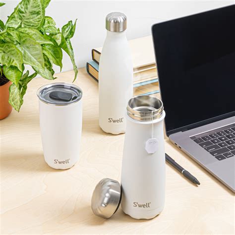 10 best eco-friendly and reusable water bottles | OPUMO Magazine