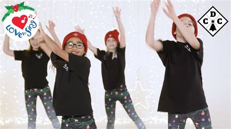 Jingle Bells Christmas Dance with Easy Dance Moves 🎄 Christmas Dance Crew - YouTube