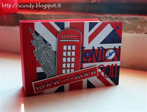 Scundy Scrap and Handmade: Mini Album London Style