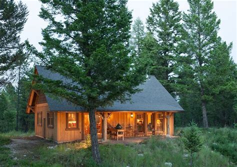 11 Best Rocky Mountain Cabin Rentals for Your High-Altitude Getaway