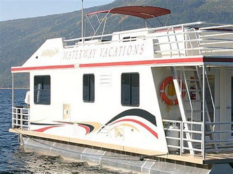 Lake Shuswap - Houseboats Rentals