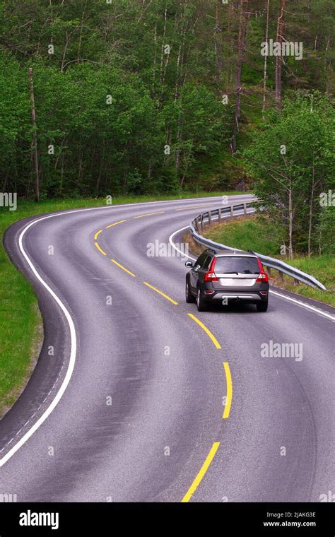 beautiful windy road at the norwegian mountains Stock Photo - Alamy