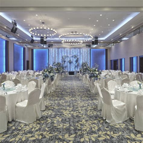 Carlton Hotel Singapore - SingaporeBrides