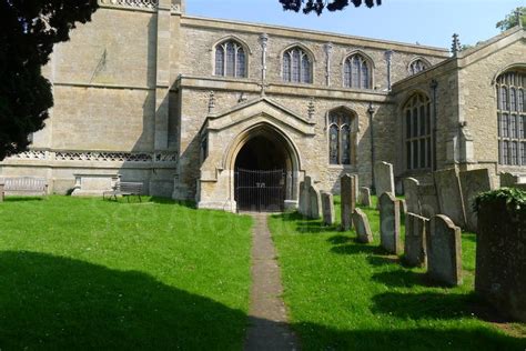 St Peter's Church, Lowick, Northamptonshire - See Around Britain