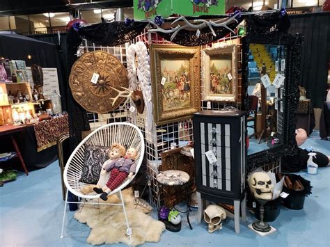 Oddities and curiosities expo 2019 - inrikocollector