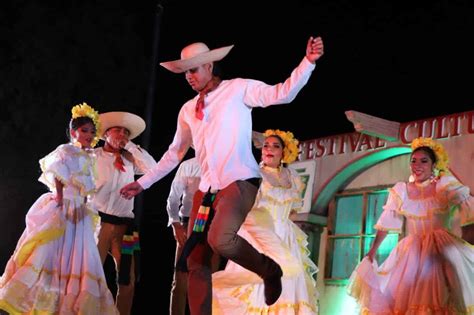 ¡La tradición está de regreso! Luce cultura de Sinaloa de Leyva ¡Cobaes ...