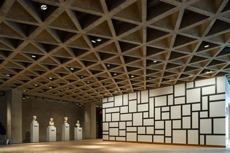 Louis Kahn, Xavier de Jauréguiberry · Yale University Art Gallery · Divisare