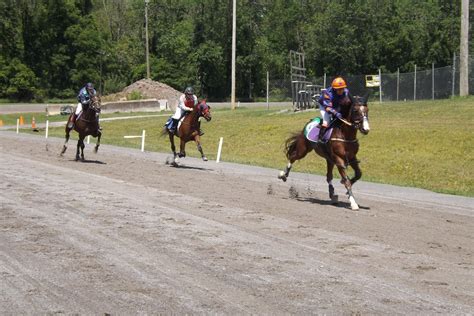 Racing Under Saddle News : Monticello Raceway To Host RUS Fair Series Final