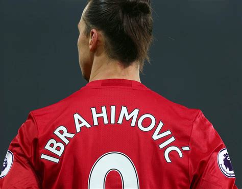 Zlatan Ibrahimovic - Manchester United Ibrahimovic Jersey - 898x701 ...