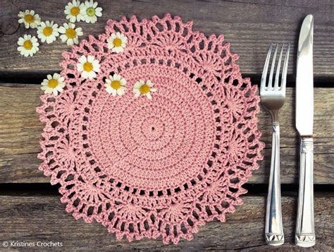 10+ Round Crochet Placemat Free Patterns | Placemats patterns, Crochet patterns, Crochet coasters