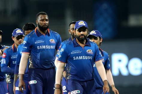 Rohit Sharma leads the Mumbai Indians off the field | ESPNcricinfo.com