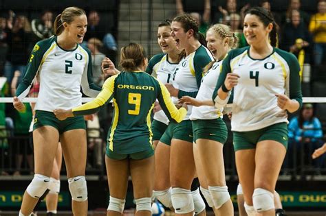 12th ranked is the Oregon women's volleyball team | Women volleyball ...