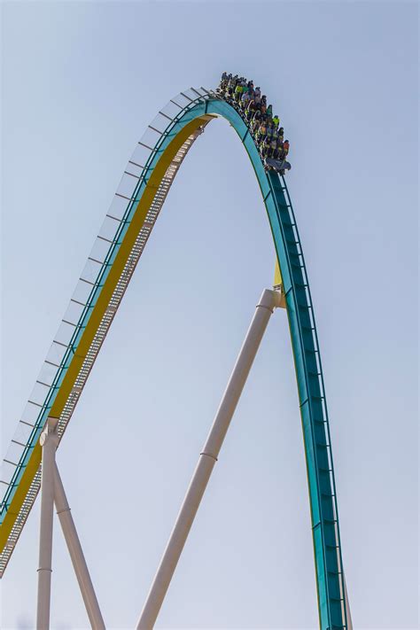 World Record-Breaking Coaster and New Attractions Catapult Carowinds to New Heights