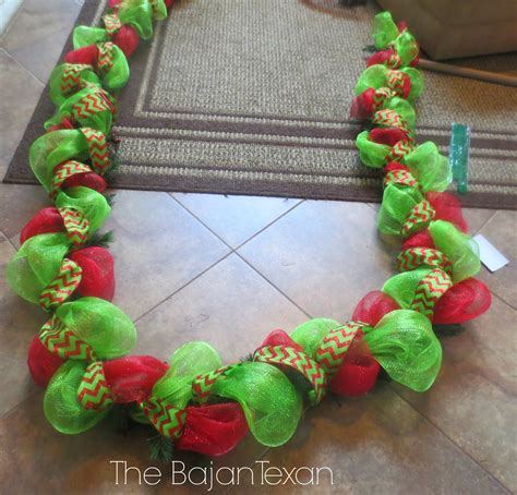 DIY Holiday Garland Using Deco Mesh (Holiday Decor Series) – The Bajan Texan