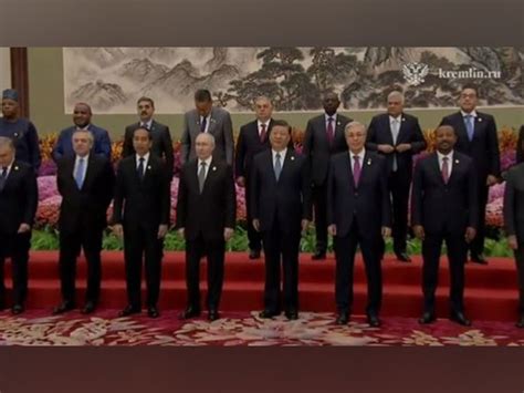 Putin, Xi Jinping gather for family photo at "One Belt, One Road" forum ...