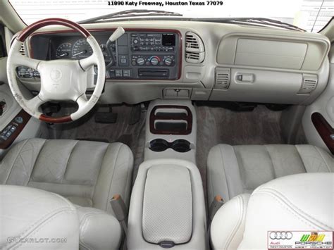 2000 Cadillac Escalade Custom Interior | Brokeasshome.com