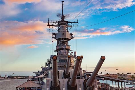 Explore the decks of the legendary USS Missouri at Pearl Harbor - Hawaii Magazine