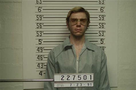 Jeffrey Dahmer’s glasses for sale at $150,000 | Evening Standard