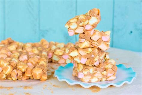 Peanut Butter Marshmallow Squares / Confetti Bars - The Kitchen Magpie