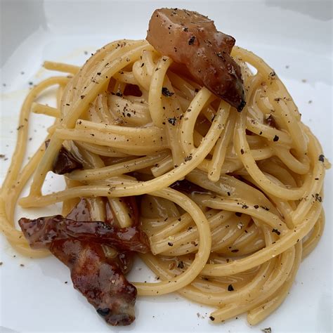 Gordon Ramsay Spaghetti Carbonara Recipe | Dandk Organizer