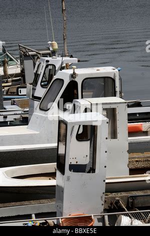 Quahog fishing boats at dock in Narragansett bay Rhode Island Stock Photo - Alamy